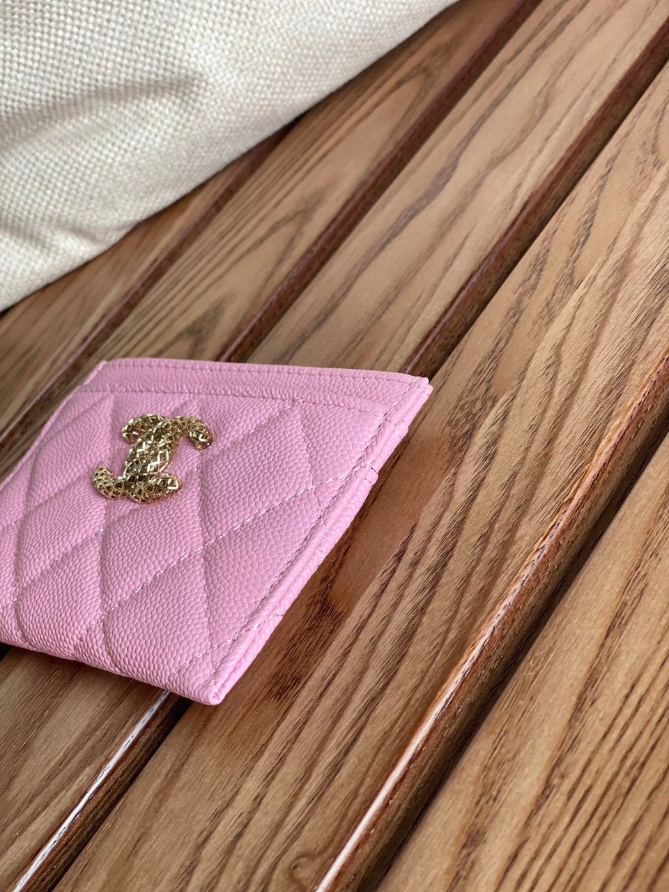 Chanel Card Holder 10Cm Pink Caviar view 7