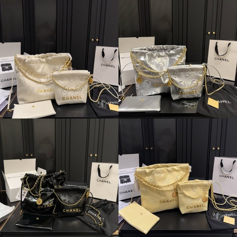 Chanel 22 Mini Handbag Shiny And Gold Tone Metal White 19cm/7.5in As3980 B19648 10601 view 4