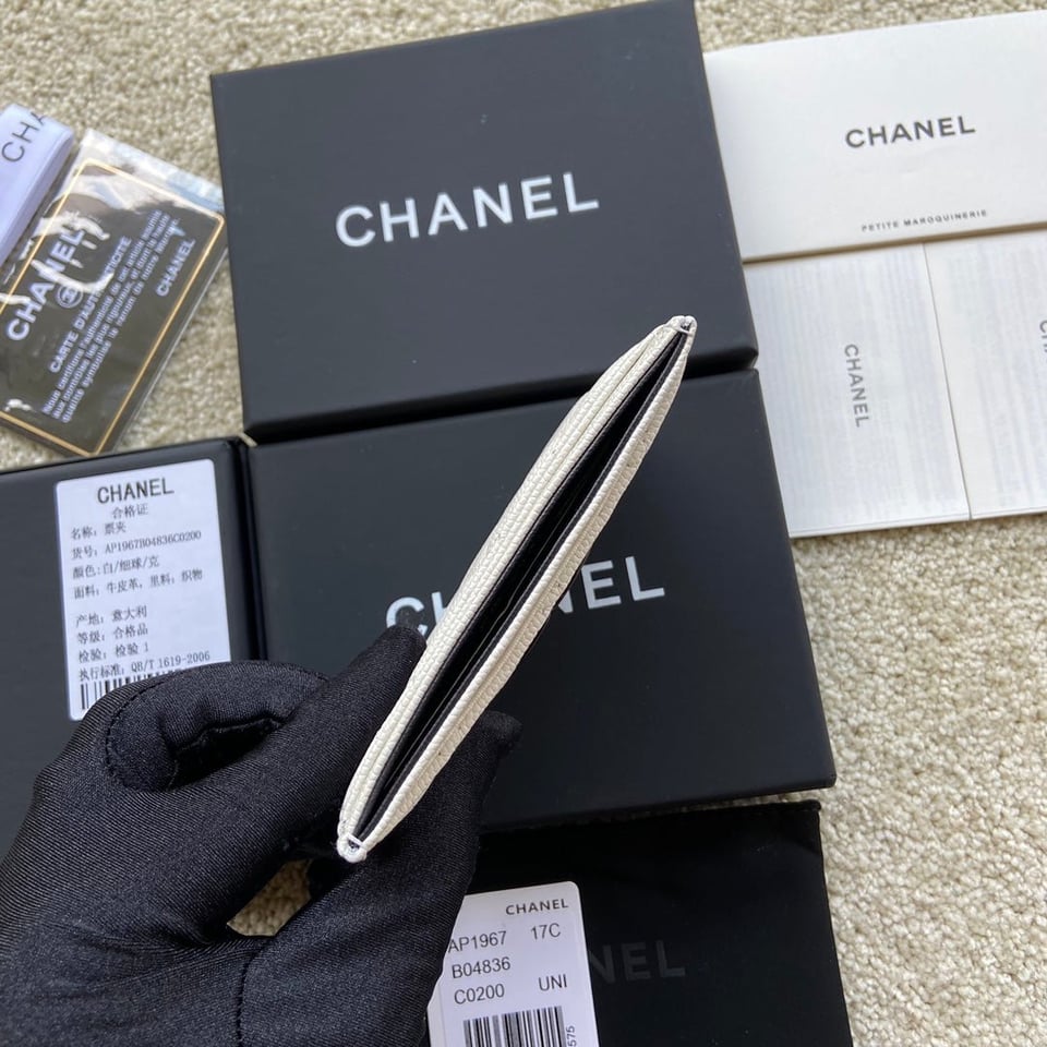 Chanel Card Holder 11Cm White Caviar Black Hardware view 10