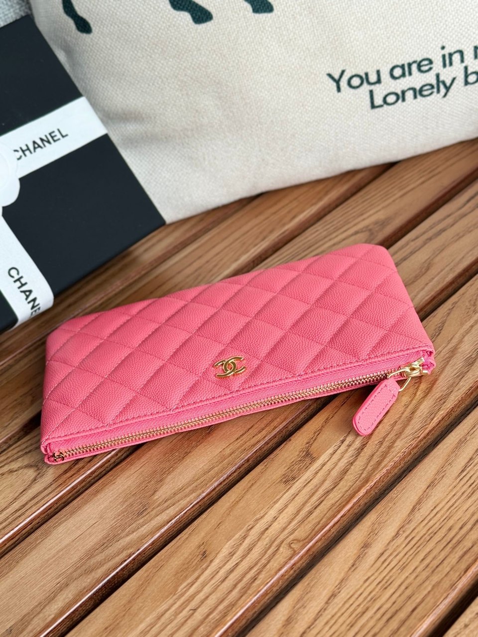 Chanel Zipped Wallet 20Cm Dark Pink Quilted Caviar Gold Hardware view 4