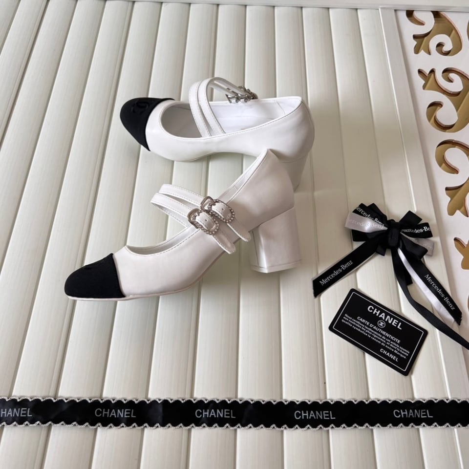 Chanel Mary Janes And Grosgrain White G45696 B16524 Nx269 view 8