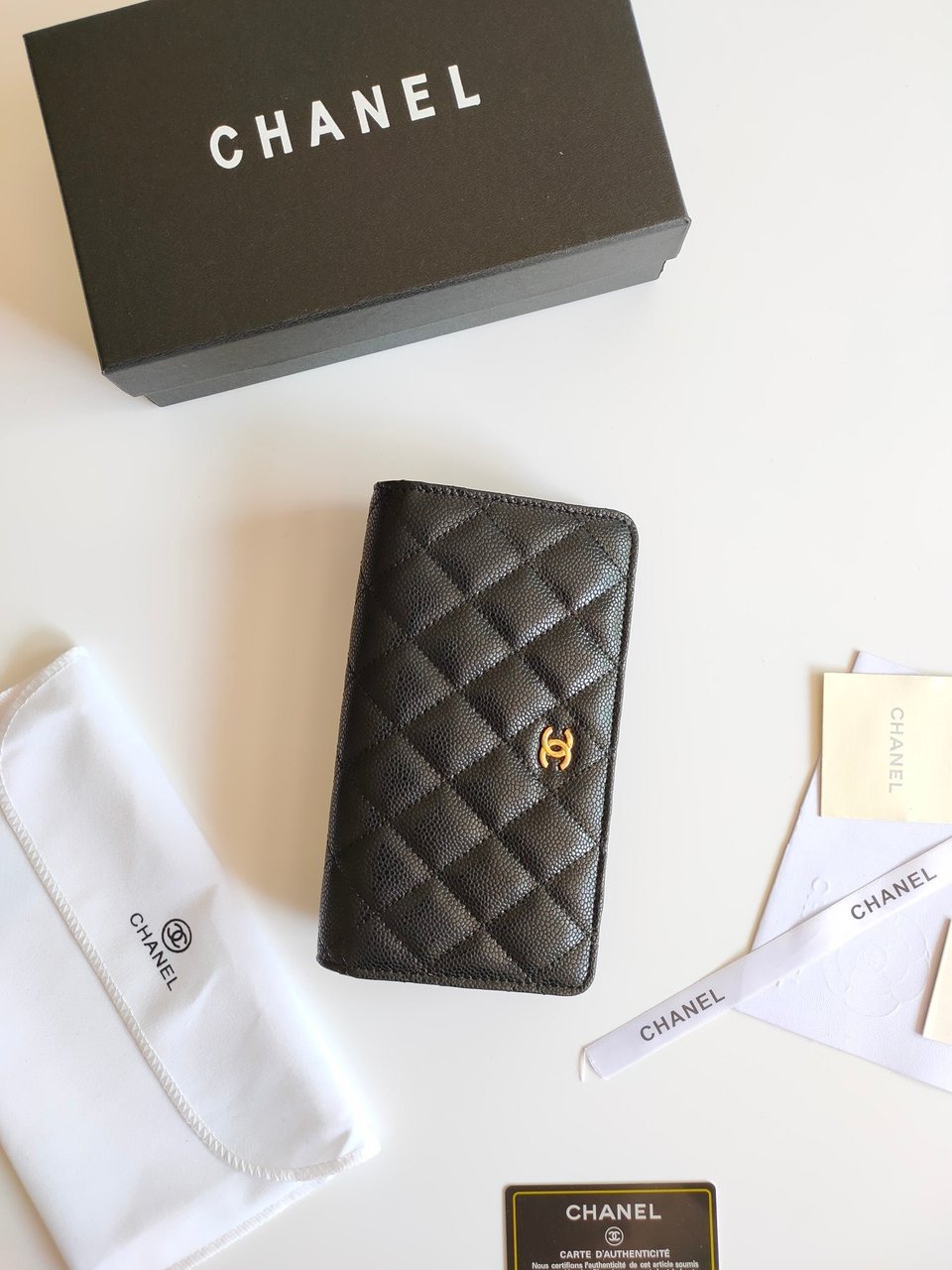 Chanel Zipped Long Purse 19 Black Grained Calfskin Gold Icon view 6