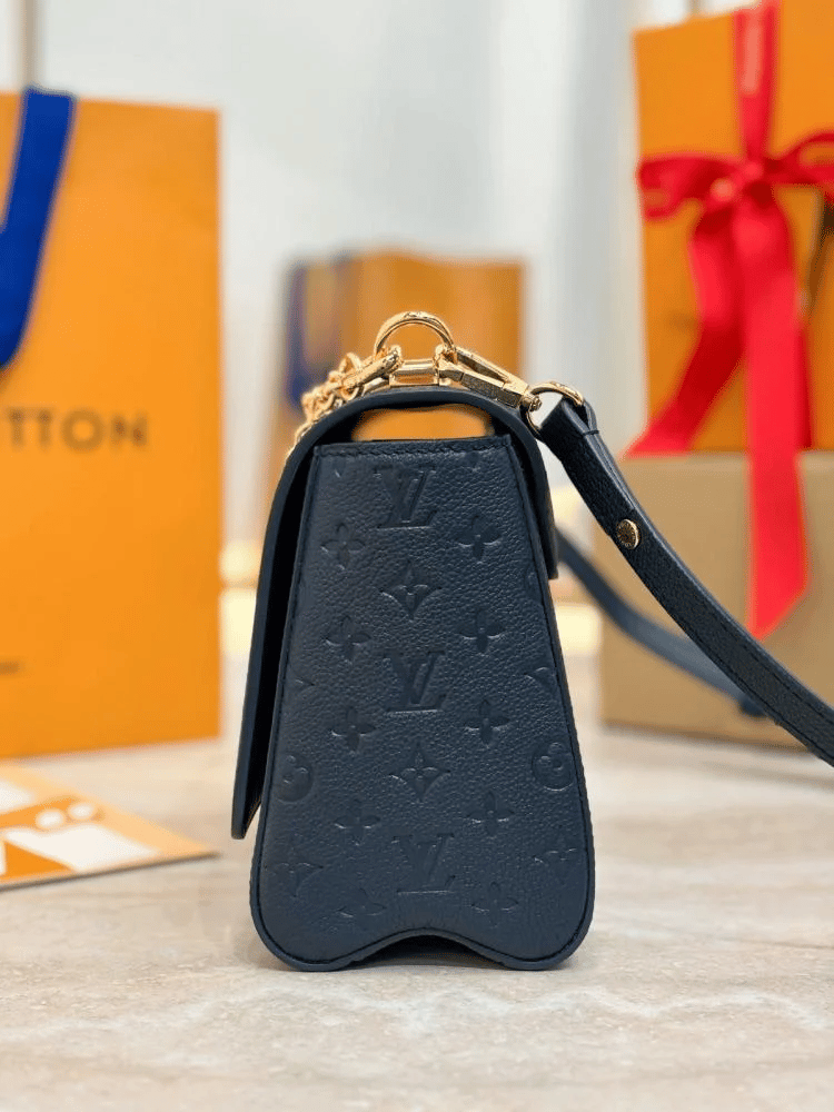 Louis Vuitton Twist MM Slim Medium Navy Taurillon Leather Shoulder Bag 23cm/9.1in M14342 view 13
