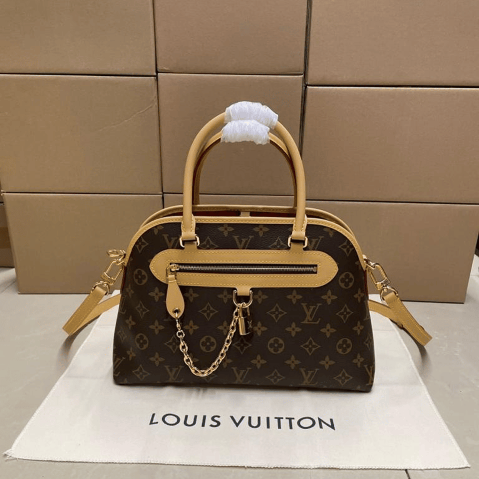 Louis Vuitton Ever More PM Bag M15208 35cm/13.8in view 4
