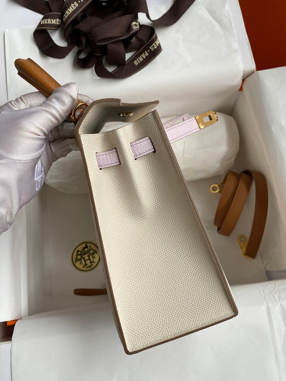 Hermes Kelly 25 Bag In Light Beige Epsom Leather For Women 25cm/10in view 8