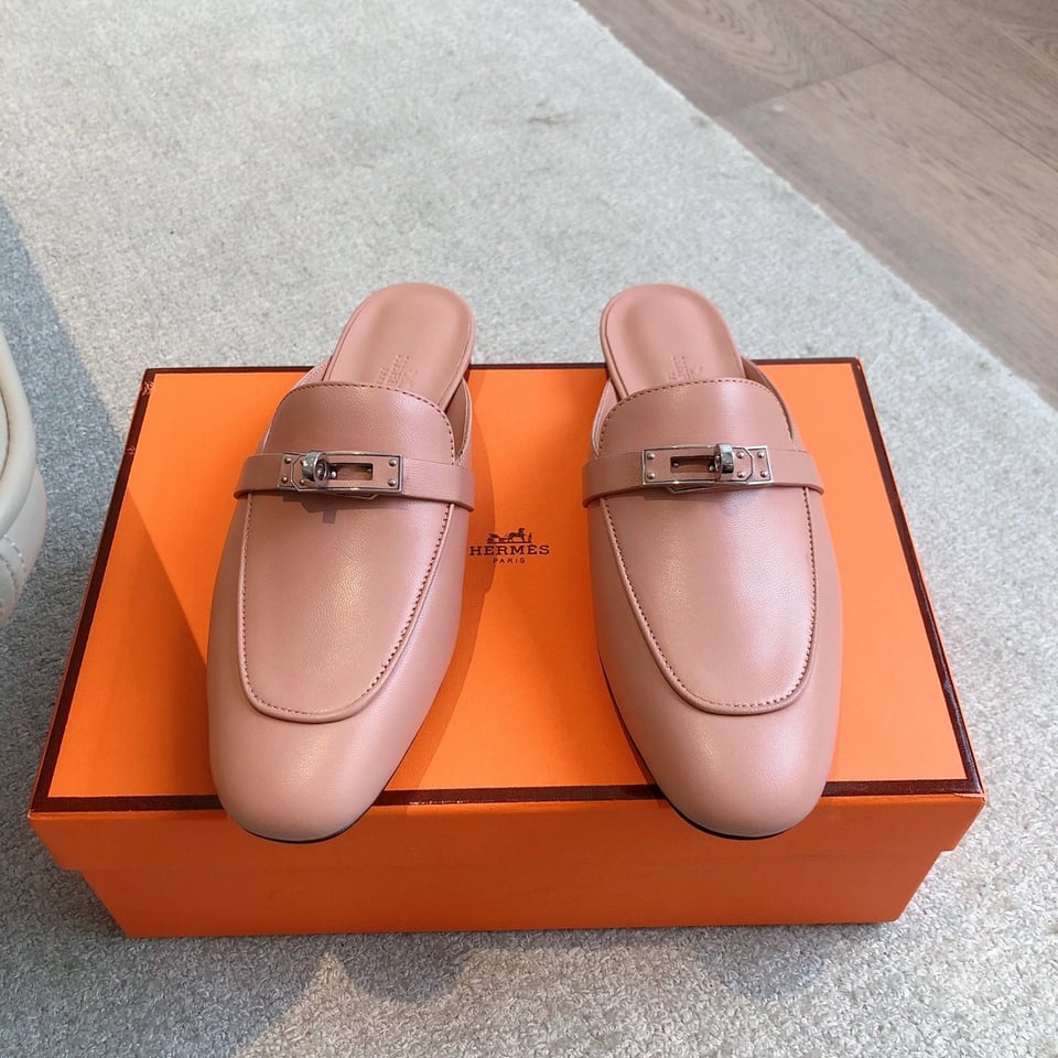 Hermes Oz Mule Pink view 11