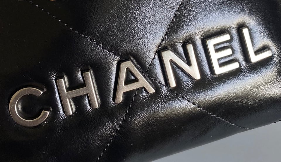 Chanel Hobo Mini 20Cm Black Lambskin Shw view 8
