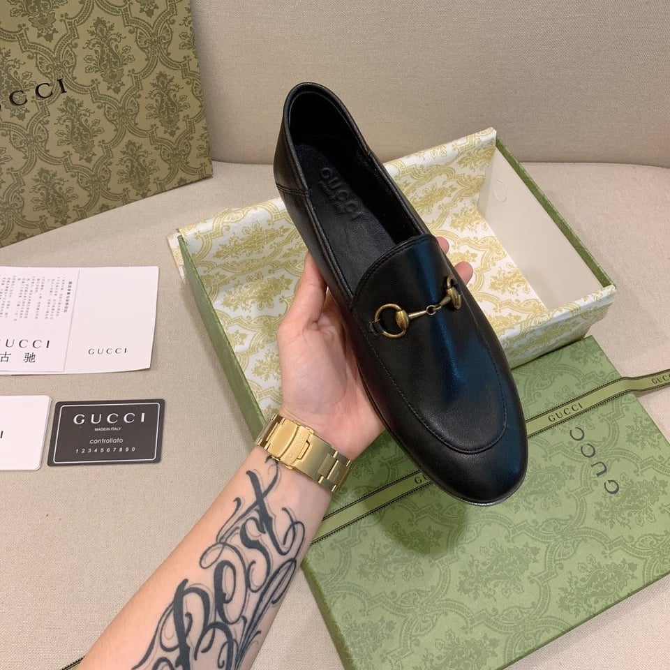 Gucci Women’S Leather Horsebits Loafers Black 414998 Dlc00 1000 view 9