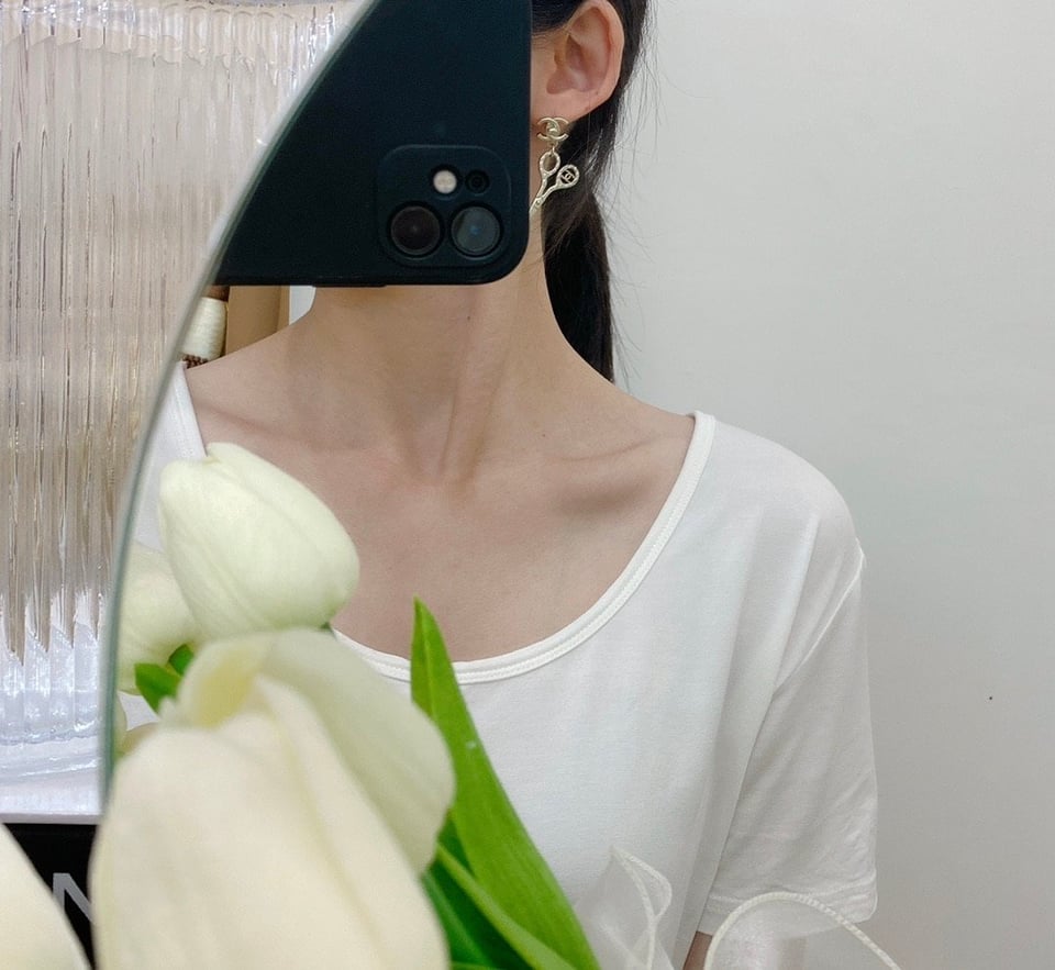 Chanel Cc Lock Crystal Scissors Drop Earrings view 5