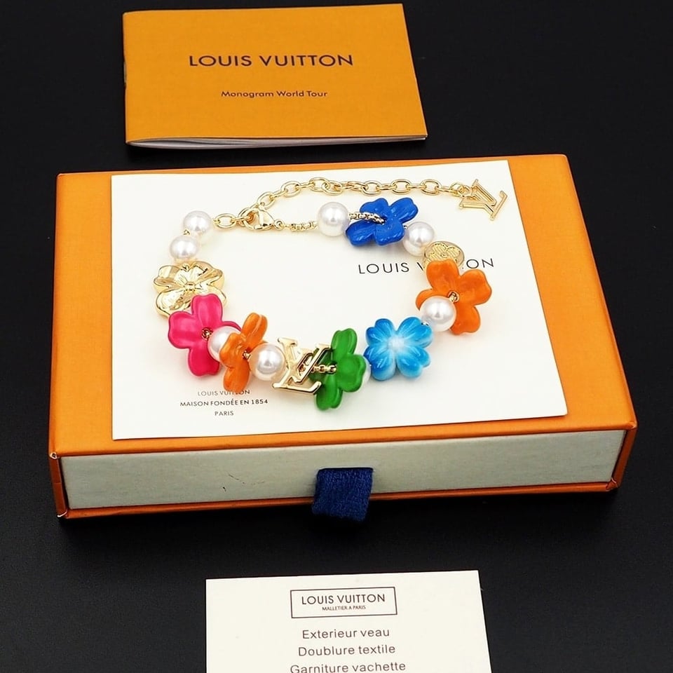 Louis Vuitton Lv Surfin’ Flower Bracelet M1603A view 6
