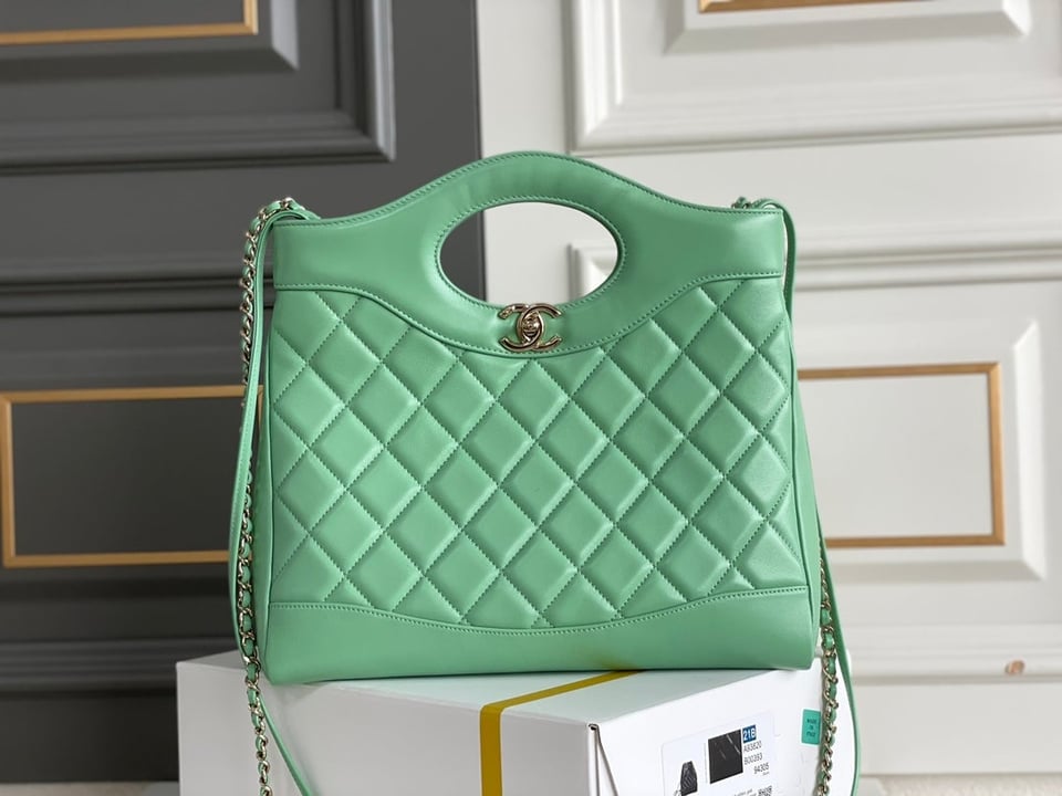 Chanel 24S31 Shopping Bag 30Cm Light Green Lambskin Silver Hardware view 8