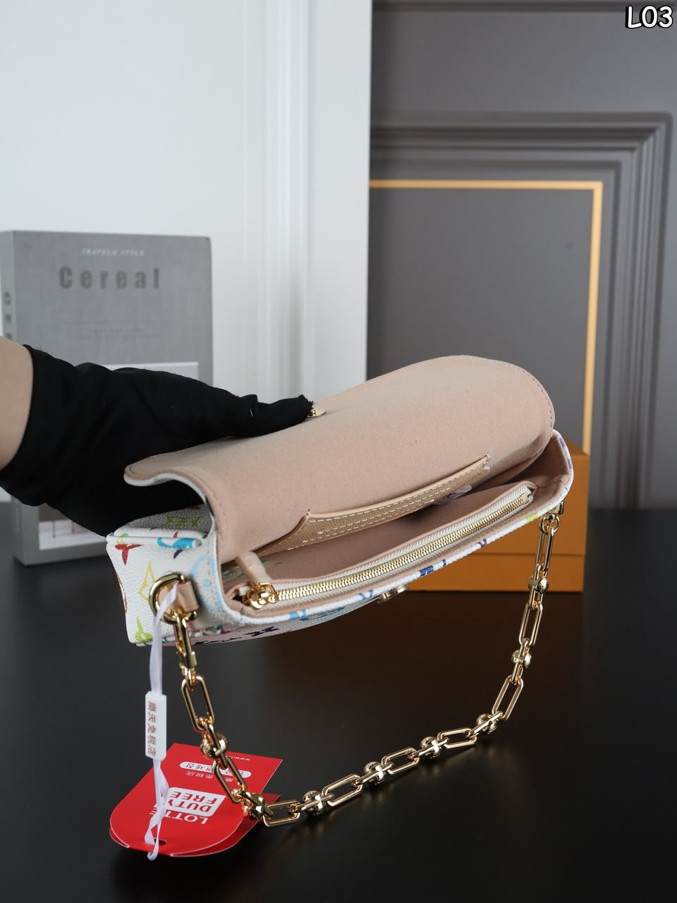Louis Vuitton LV x TM Ivy On Chain Bag Multicolor White 23.5cm M27492 view 7