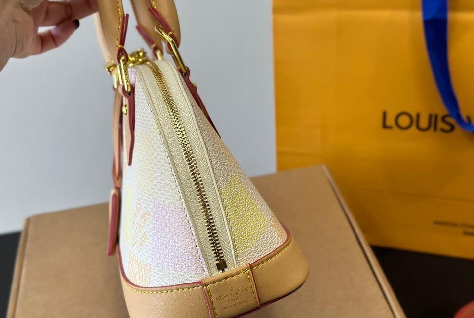Louis Vuitton Alma Bb Damier Canvas Peach 23Cm N40516 view 6