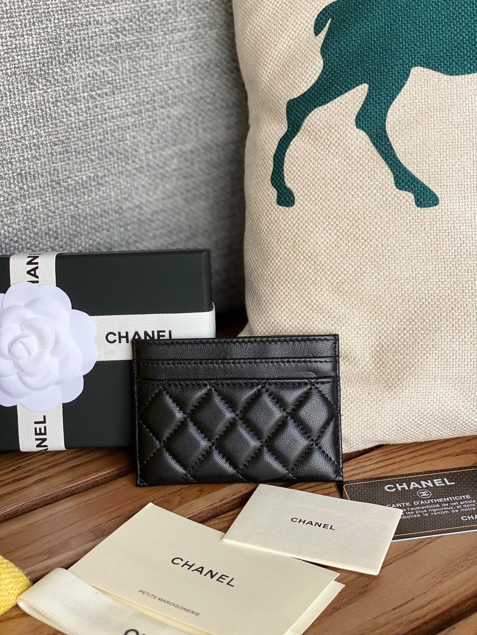 Chanel Boy 11Cm Card Holder Black Lambskin Gold Hardware view 3