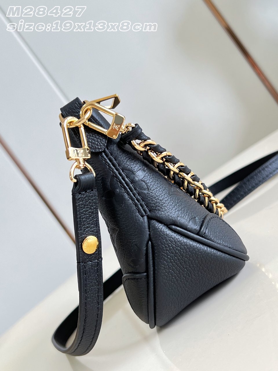 Louis Vuitton Boulogne Nano Bag 19cm M28427 view 2