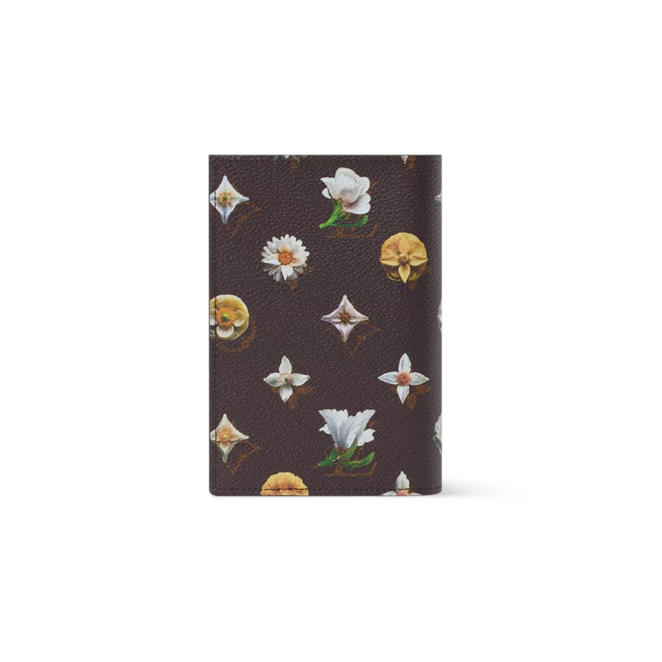 Louis Vuitton Passport Cover 10cm M27548 view 4