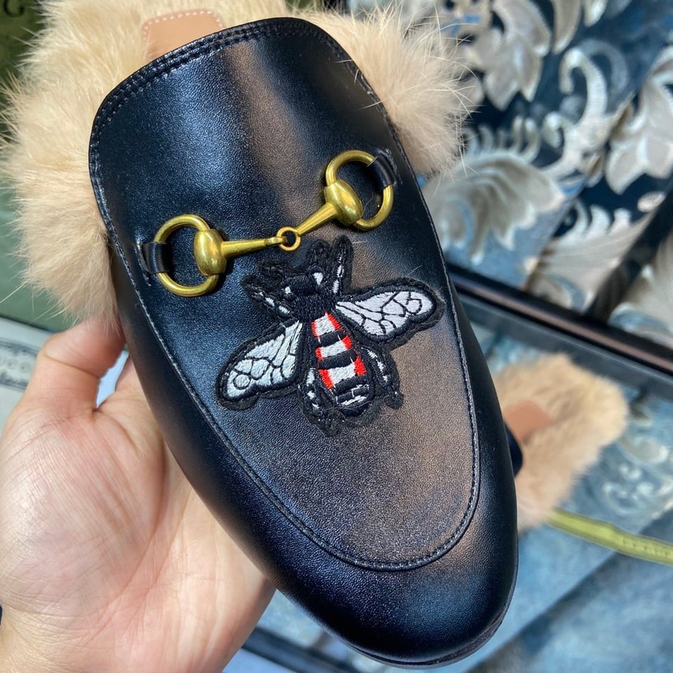 Gucci Women’S Princetown Black view 9
