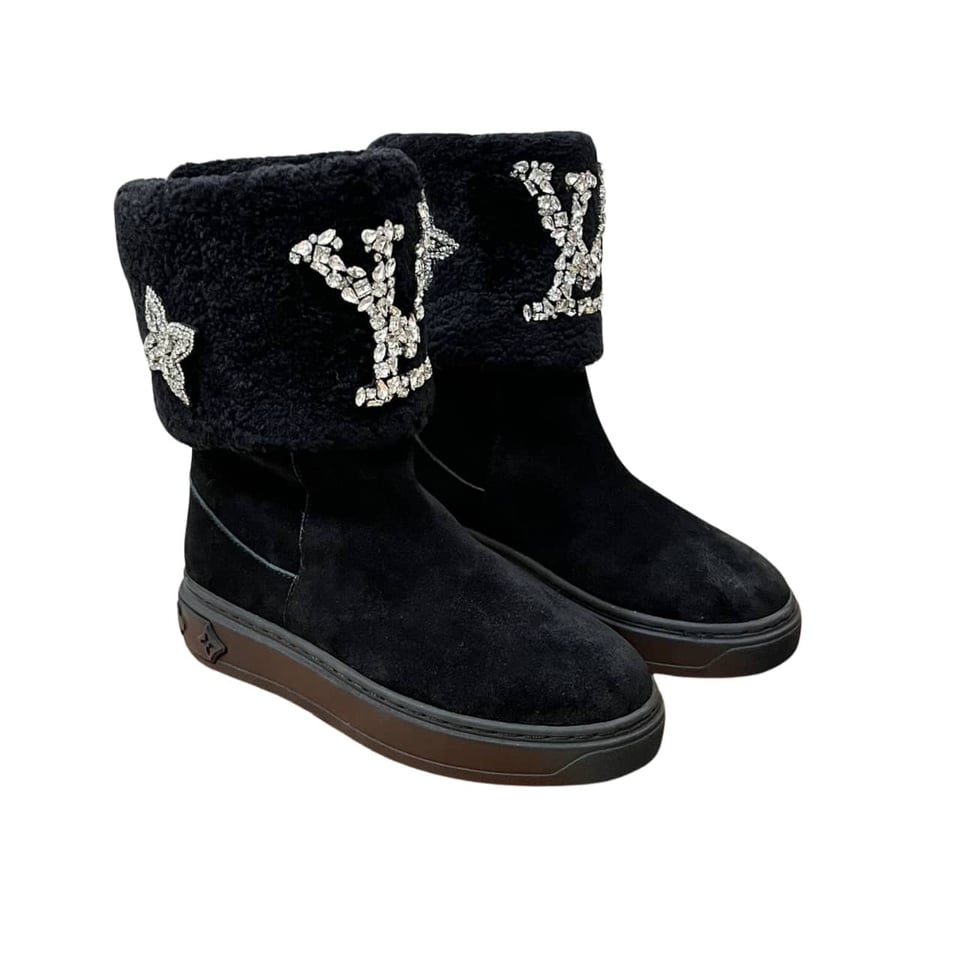 Louis Vuitton Ankle Boot Studded With Diamonds Black view 2