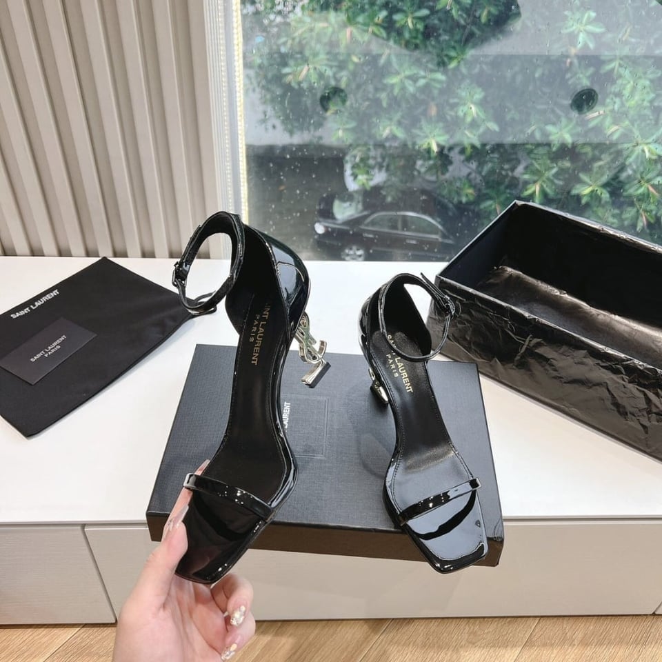 Saint Laurent Opyum Sandals In Black 5576620Npkk1000 view 6
