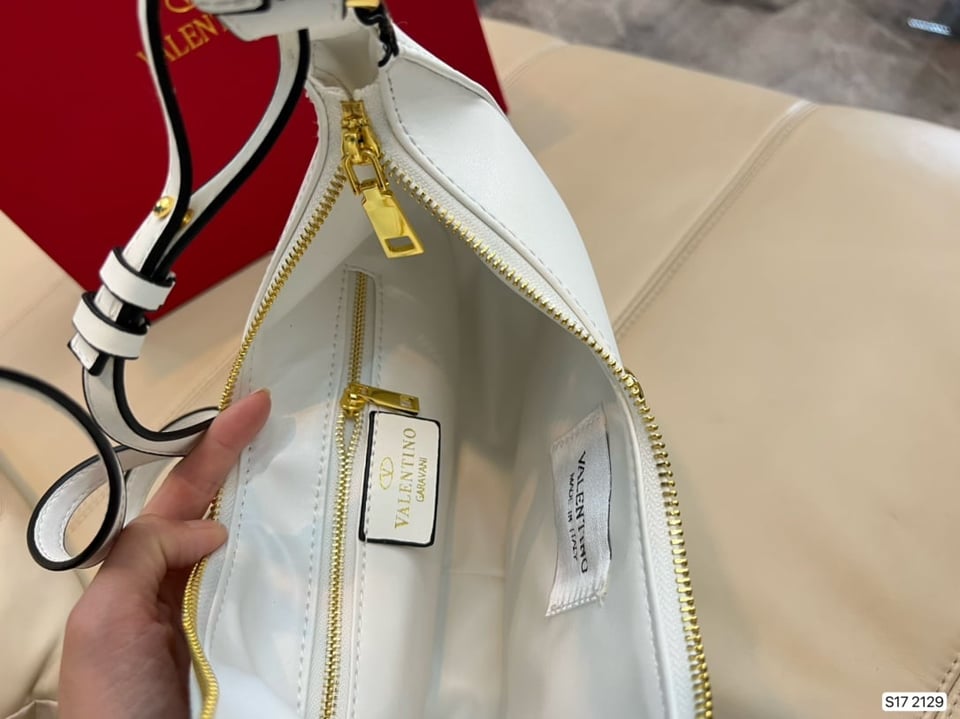 Valentino Garavani Stud Sign Calfskin Hobo Bag in Light Ivory 30cm view 7