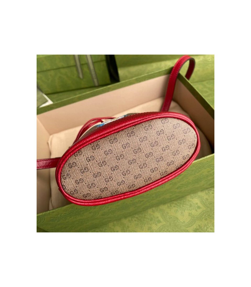 Doraemon x Gucci Mini Bucket Bag view 6