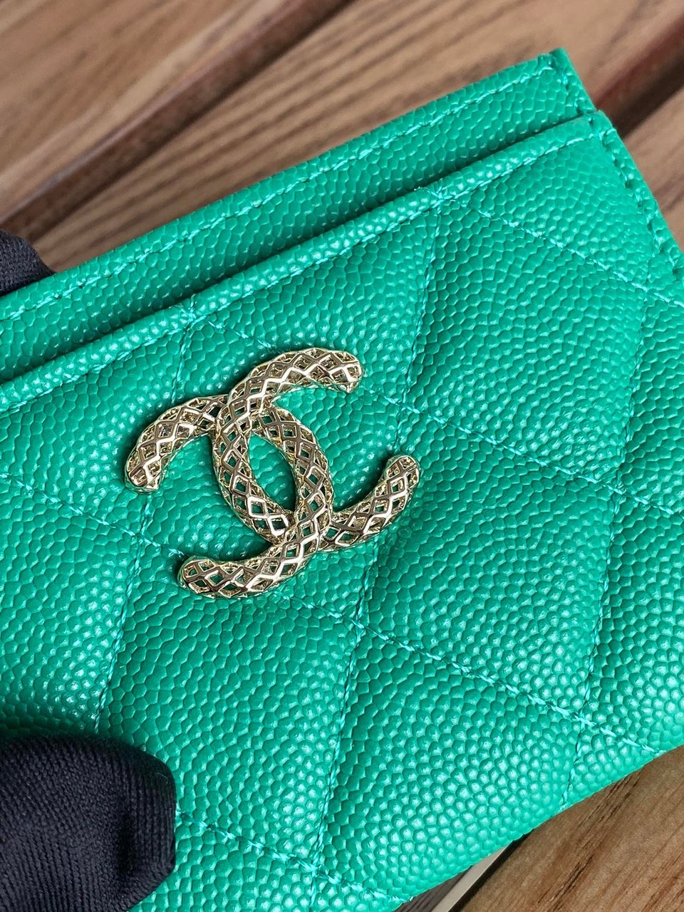 Chanel Card Holder 10Cm Dark Green Caviar view 7