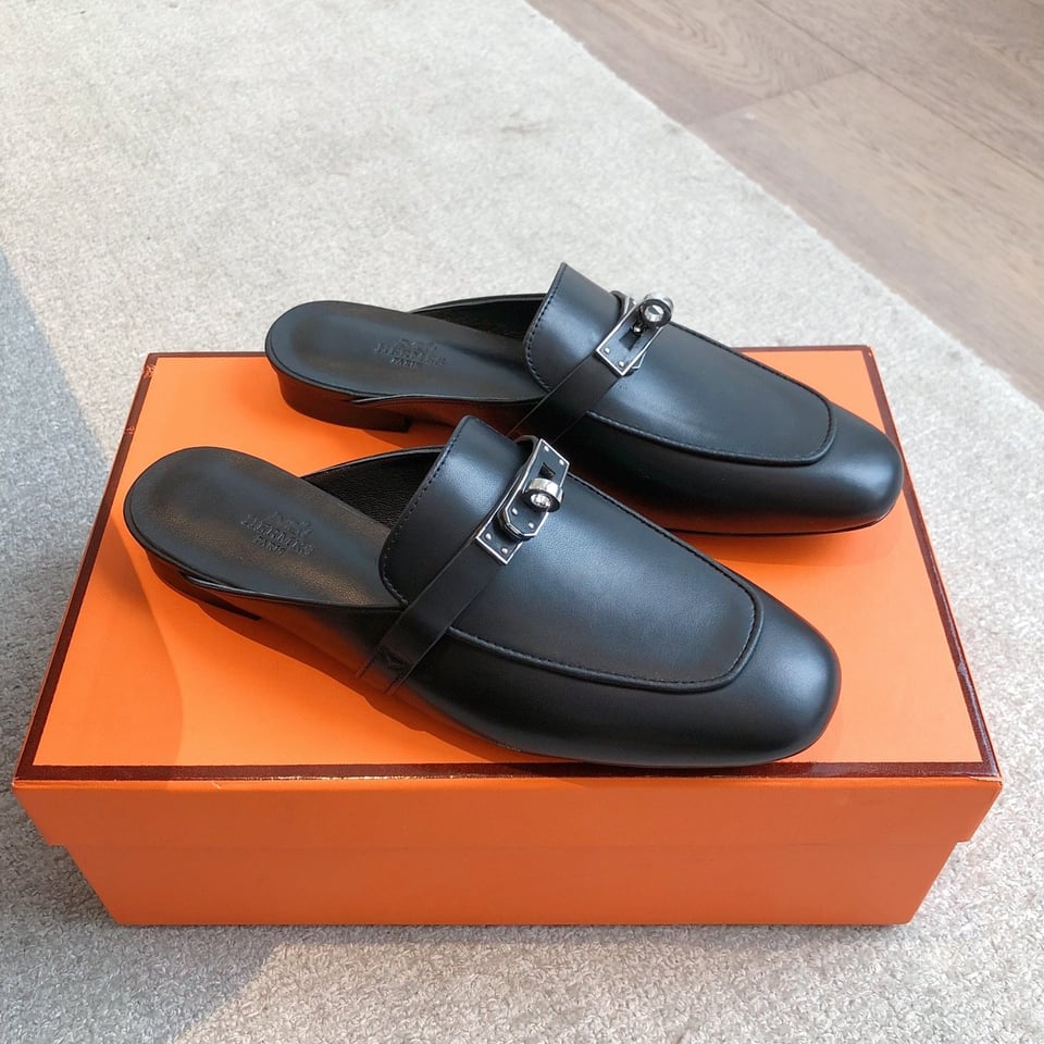 Hermes Oz Mule Black view 11