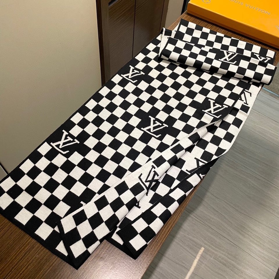 Louis Vuitton Monogram Cashmere Jacquard Scarf Black-White For Women 200cm view 5