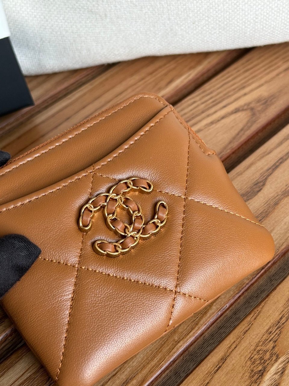 Chanel 19 Zipped Coin Purse 11Cm Brown Lambskin Gold Hardware view 6