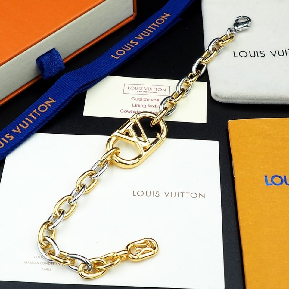 Louis Vuitton Everyday Chain Lv Bracelet Gold And Silver view 3