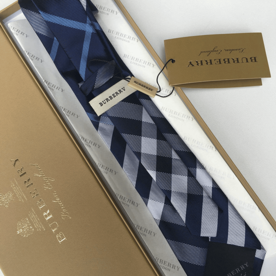 Burberry Navy Nova Check Silk Tie For Men view 7