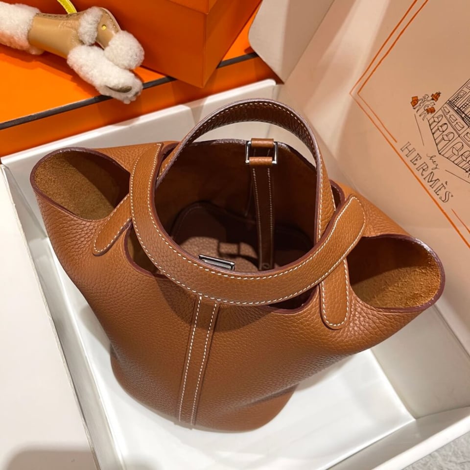 Hermes Picotin Lock Bag In Taurillon Clemence Gold Brown 22Cm view 11
