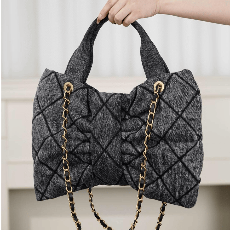 Chanel Grey Bow Pattern Chain Shoulder Bag view 3