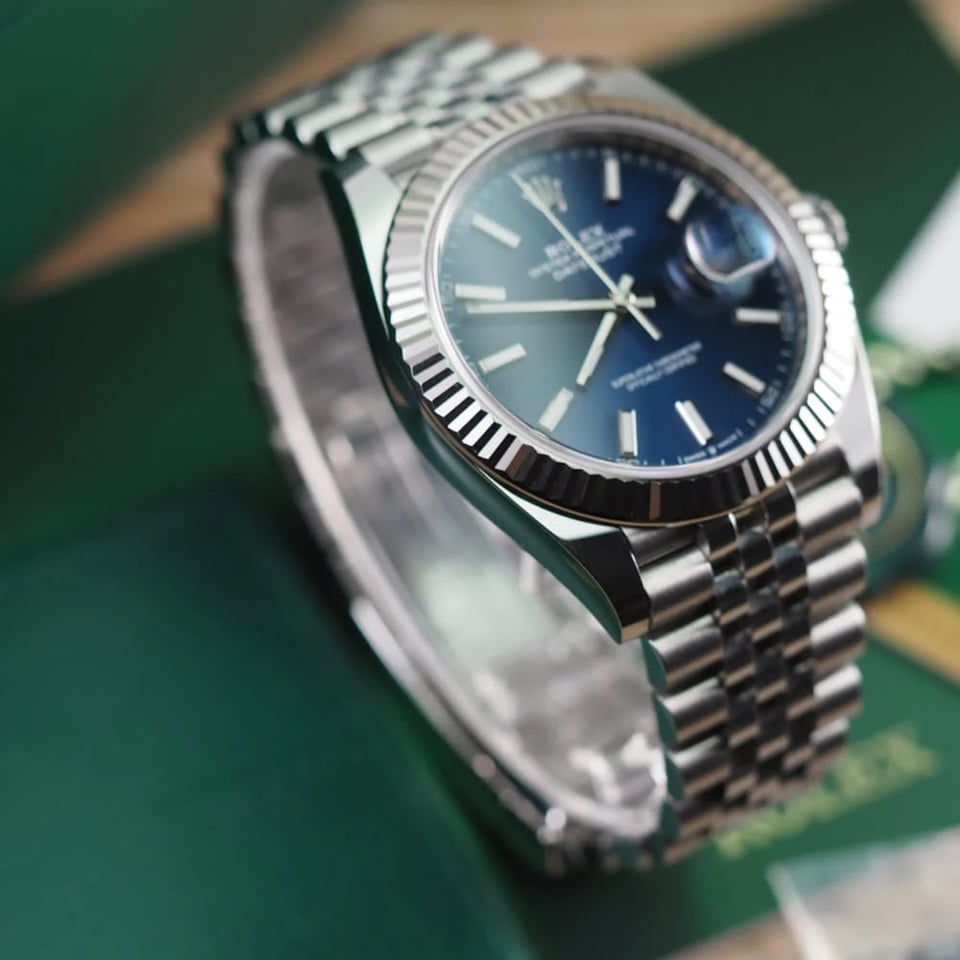 Rolex Datejust 41mm Blue Dial 126334 Jubilee view 6