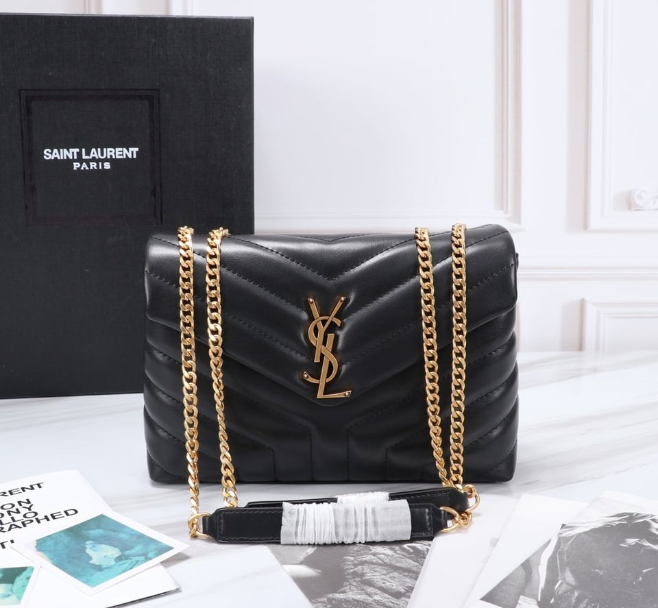 Saint Laurent Loulou Small Chain Bag In Matelassã‰ Y Black Gold 23Cm view 11
