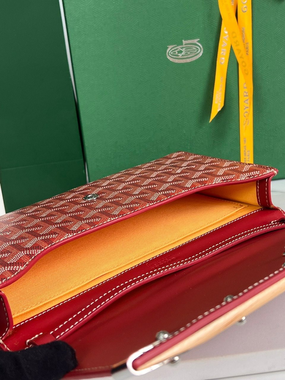 Goyard Monte-Carlo Pm Clutch 25 Cm Classic Red Goyardine Canvas view 4