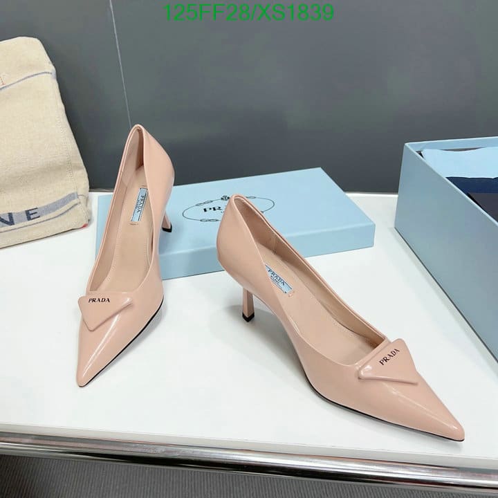 Prada Cleavage Nero Leather Pumps Pink view 4