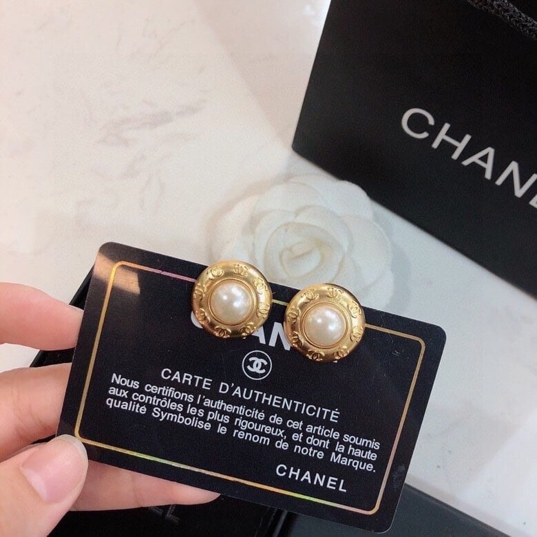 Chanel Button Gold Earrings view 8