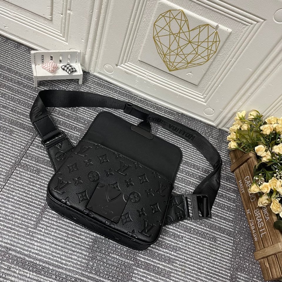 Louis Vuitton S Lock Sling Monogram Black Bag 21Cm M58487 view 11
