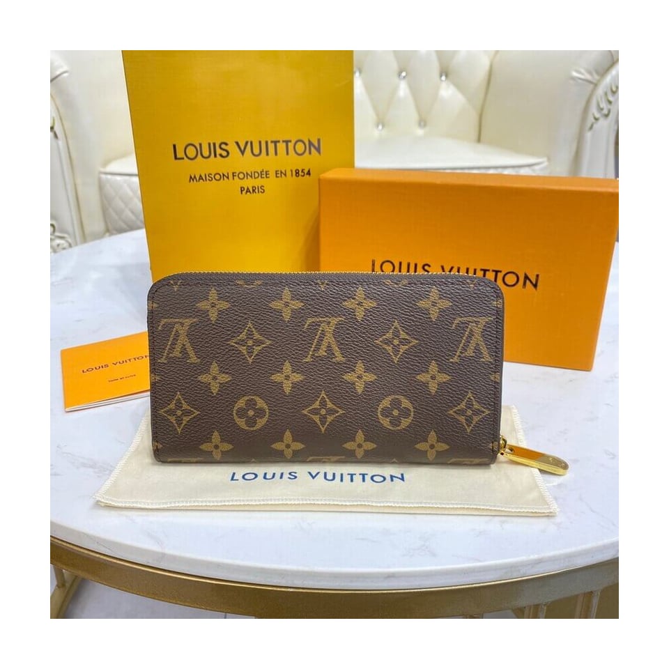 Louis Vuitton Monogram Canvas Zippy Wallet view 5