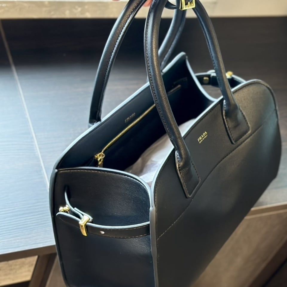 Prada Large Leather Tote Bag With Buckles Black 32Cm view 6