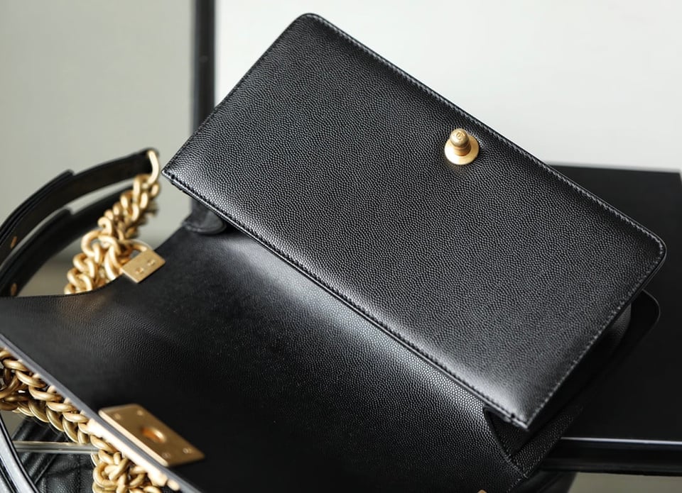 Chanel Medium Boy Quilted Gold Chain Black 25Cm view 4