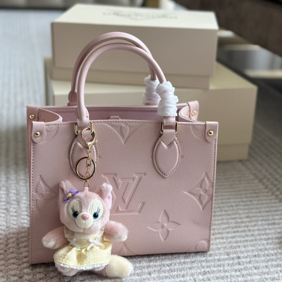 Louis Vuitton Onthego Pm Monogram Empreinte Pink Opale 25Cm M47135 view 6