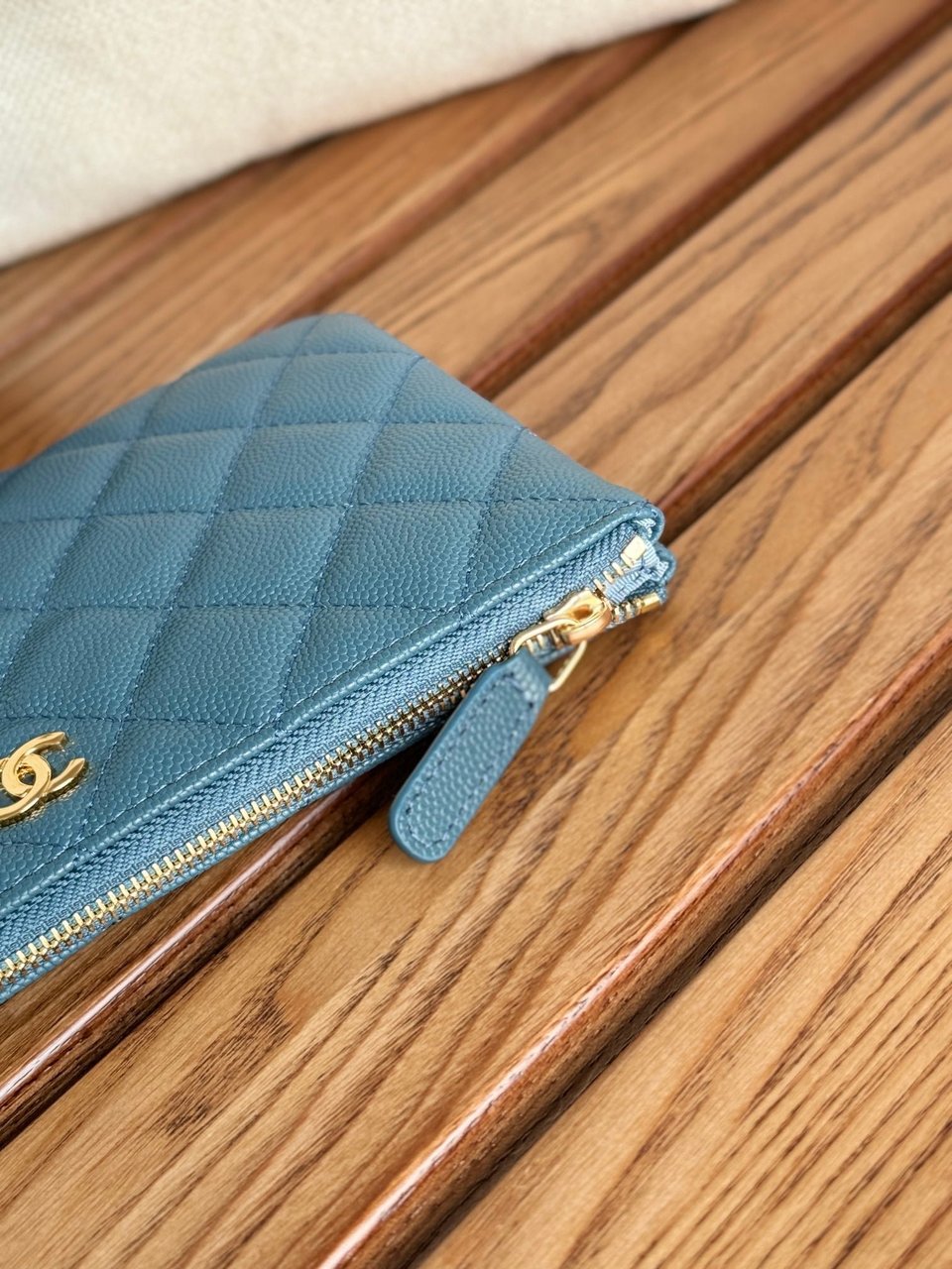 Chanel Zipped Wallet 20Cm Blue Quilted Caviar Gold Hardware view 9