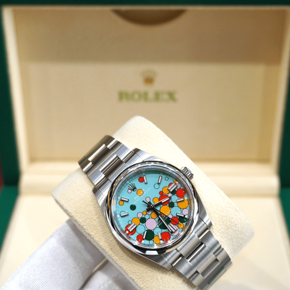 Rolex Day-Date 36 mm Turquoise Dial 126000 view 5