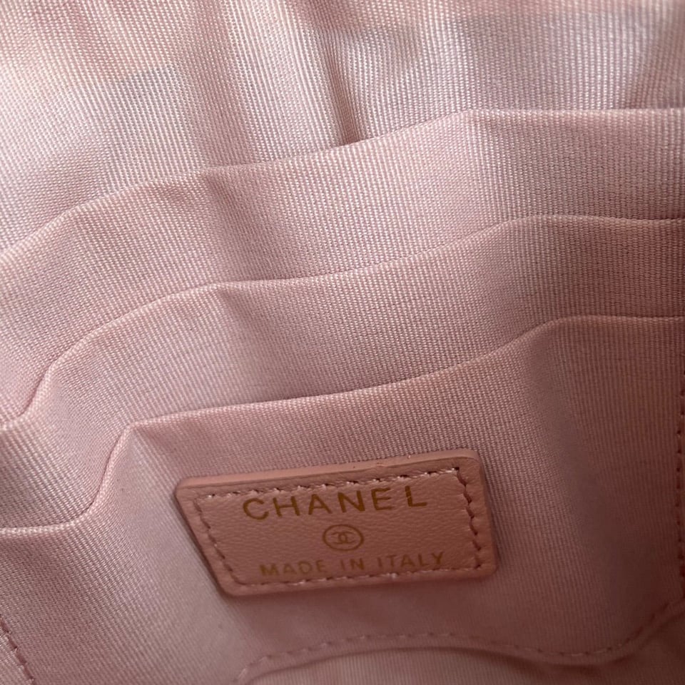Chanel 19 Zipped Wallet 20Cm Light Pink Calfskin Gold Hardware view 3