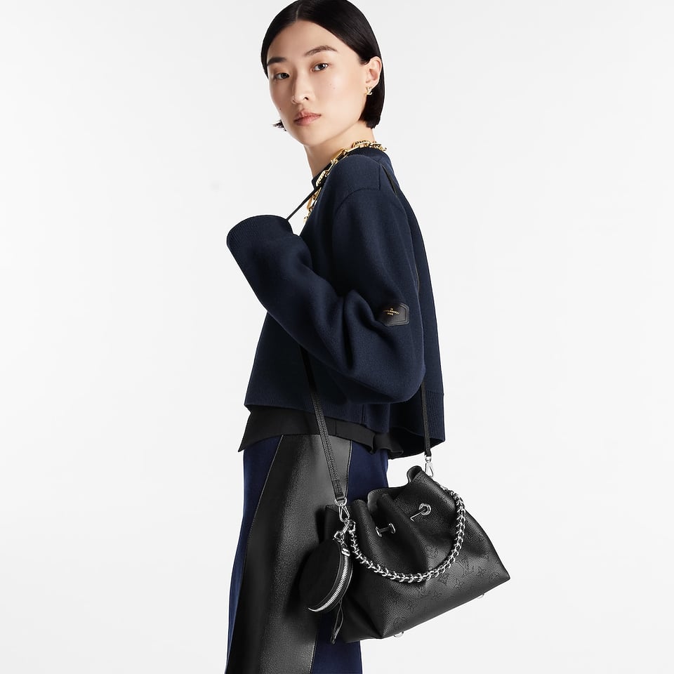 Louis Vuitton Bella M57070 view 5