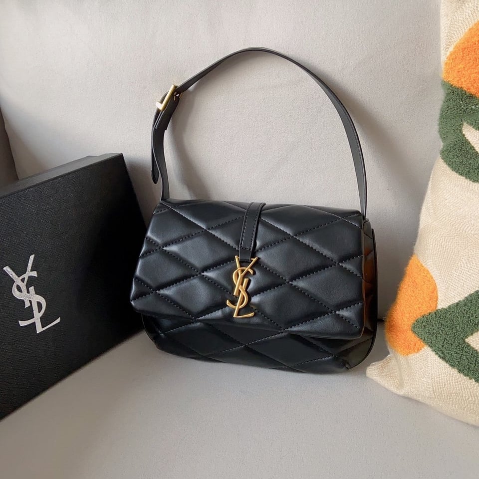 Saint Laurent Le 57 Hobo Bag In Quilted view 8