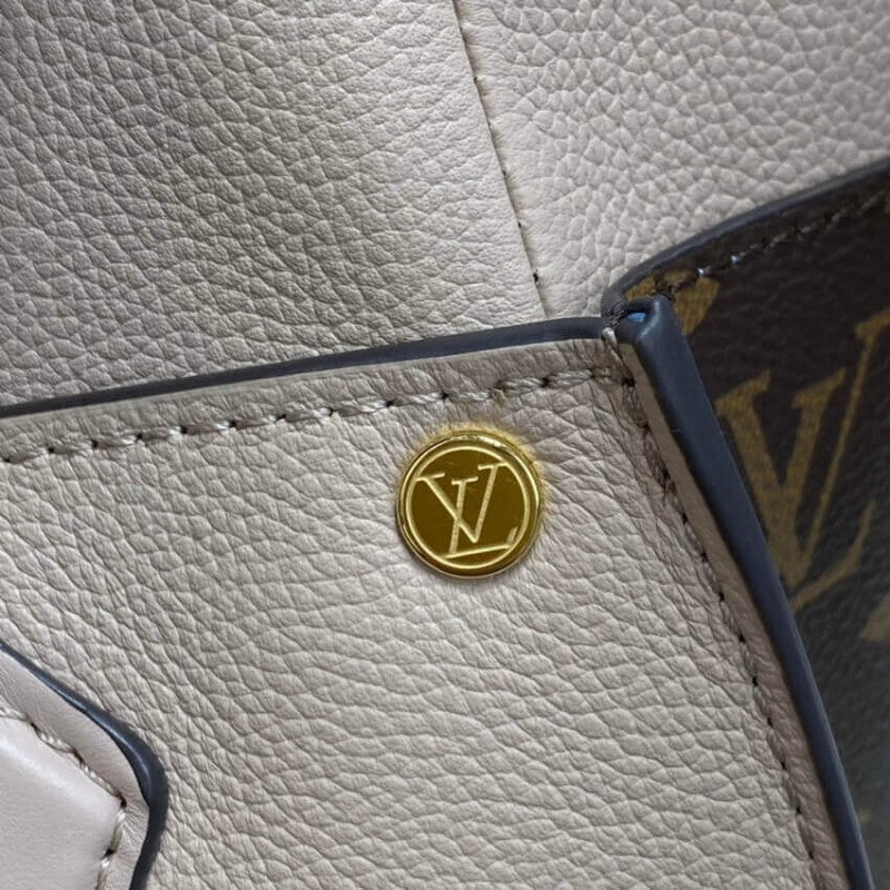 Louis Vuitton On My Side Mm 30Cm Greige view 6