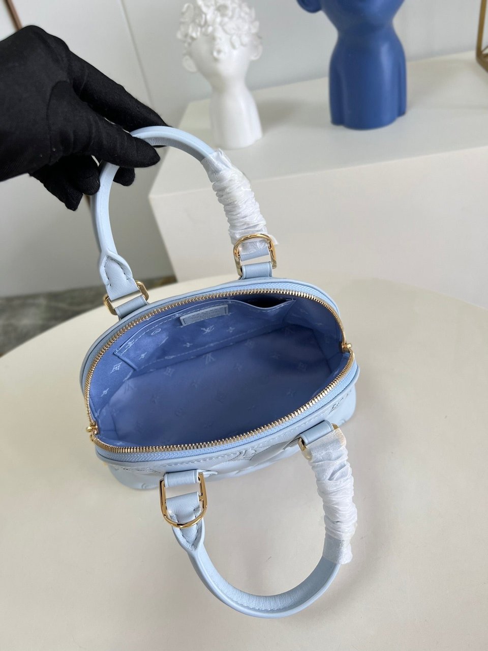 Louis Vuitton Alma Bb 24Cm Blue view 8